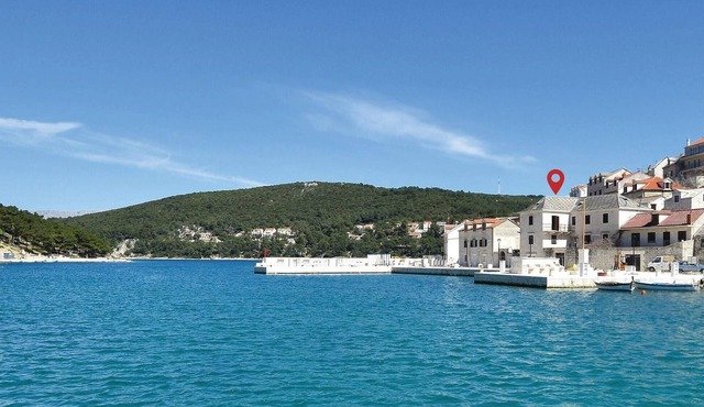 1 bedroom lovely apartment in Pucisca