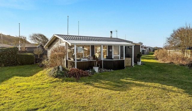 1 bedroom lovely home in Løgstør