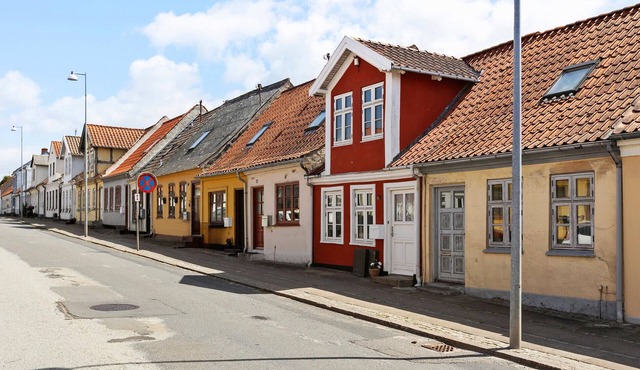 1 bedroom lovely home in Assens