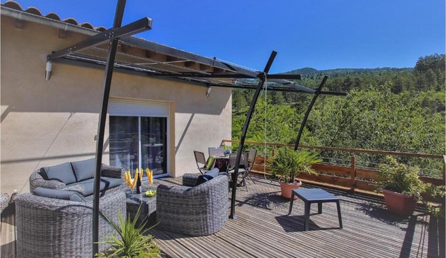 1 Bedroom Lovely Home In Espenel