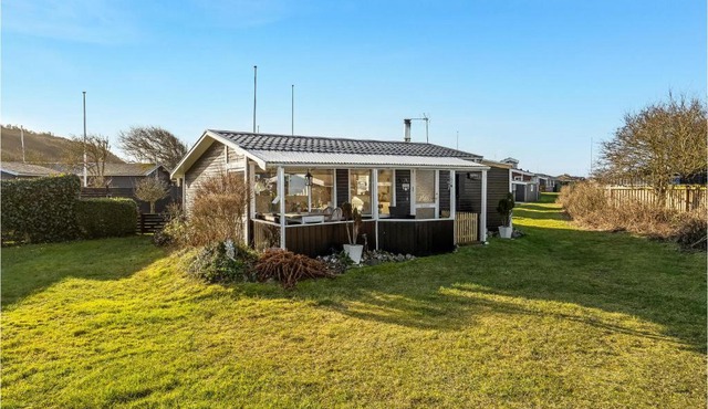 1 Bedroom Lovely Home In Løgstør