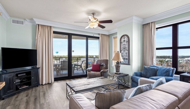 1-Bedroom Luxury Stay at Emerald Grande – Ocean Views & Resort Amenities