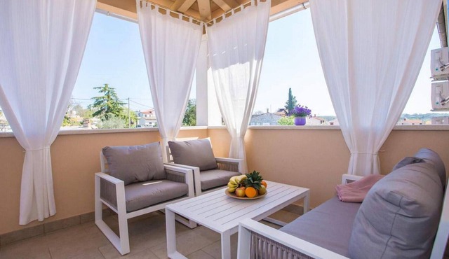 1 bedroom nice apartment in Porec