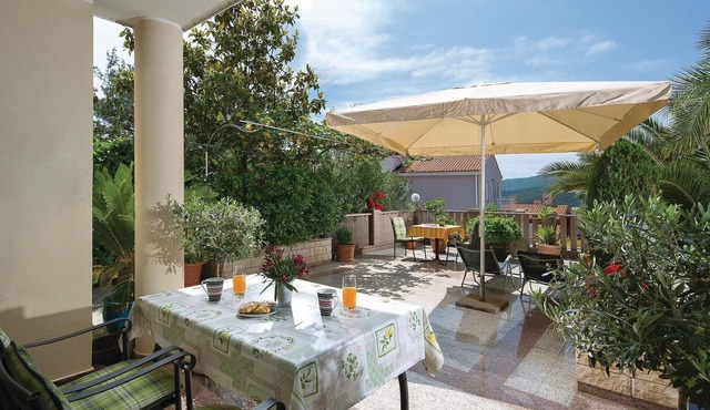 1 bedroom nice apartment in Rabac