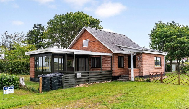 1 bedroom nice home in Hurup Thy
