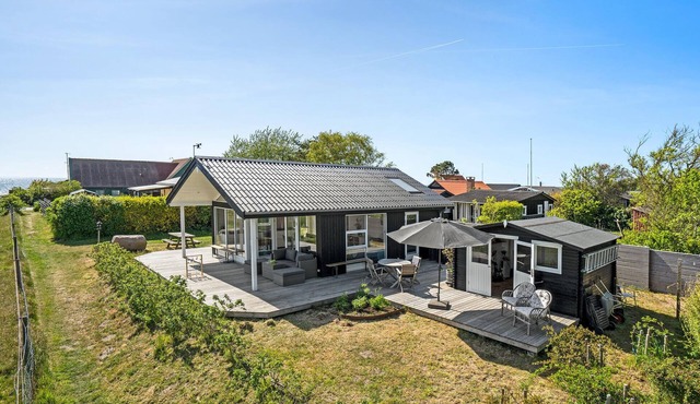 1 bedroom nice home in Gørlev