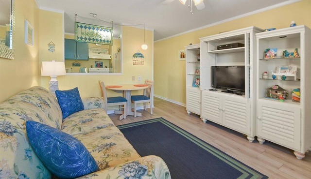 1 Bedroom Orleans Court Condo with Outdoor Pool!