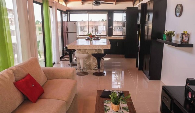 1-Bedroom Penthouse with pool, center Cabarete