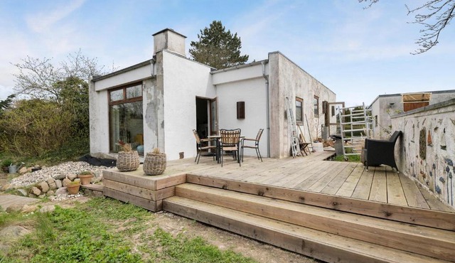 1 Bedroom Pet Friendly Home In Egå