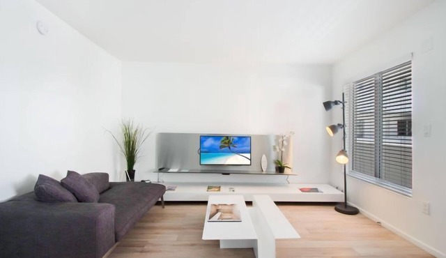 1 Bedroom Queen Size Apartment