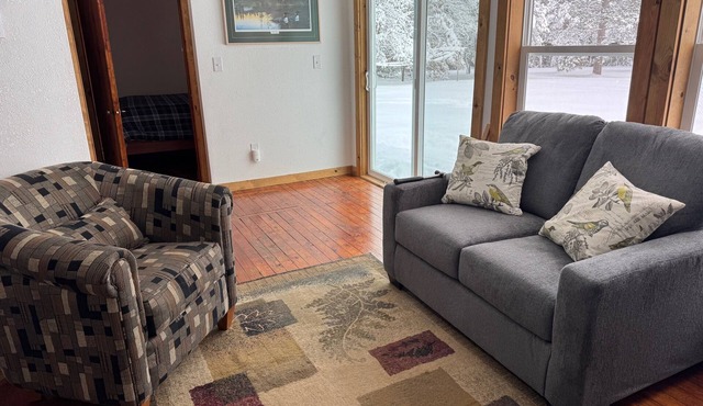 1 Bedroom Riverside Retreat in Rhinelander