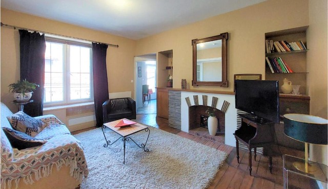 1 Bedroom Stunning Apartment In Saint-Dizier
