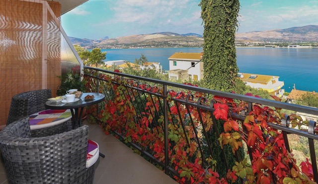 1 bedroom stunning apartment in Arbanija