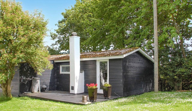1 bedroom stunning home in Ejstrupholm