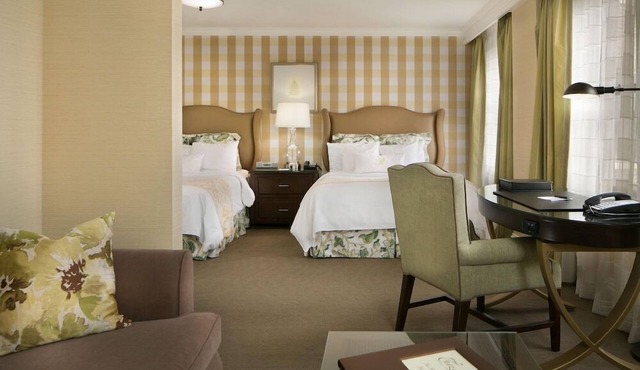 1-Bedroom Suite at a 4⭐️ Hotel