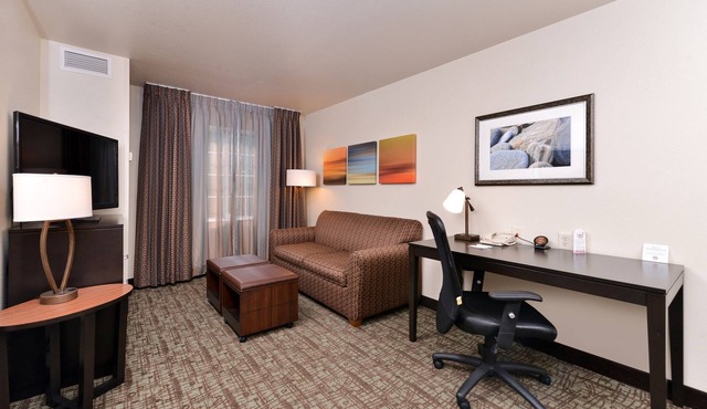 1 Bedroom Suite | Indoor Pool + Hot Tub + Free Breakfast