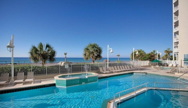 1 Bedroom Suite on Destin Beach, Wyndham Majestic Sun!