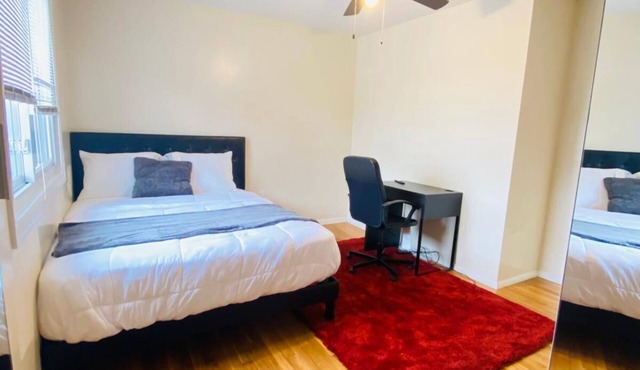 1 Bedroom Terrace view Quiet Neighborhood shared bathroom living room,kitchen #4
