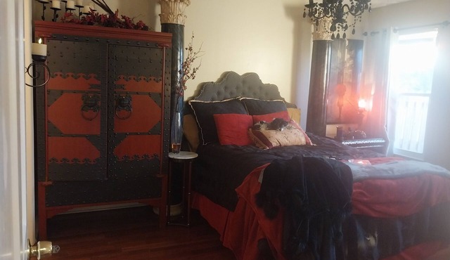1-bedroom townhome in lovely Nashville with AC for your stay