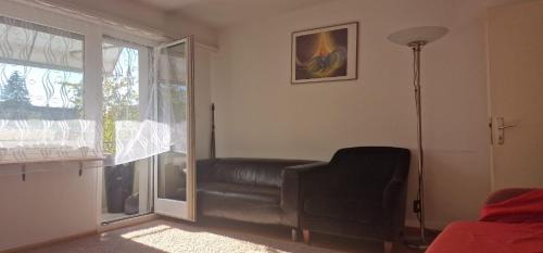 1 bis 2 Zimmerwohnung