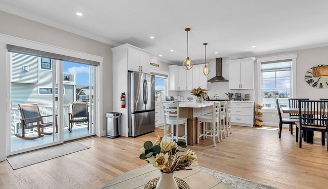 1 block to beach, Beach Equipment, Linens + Towels, 8 beach badges