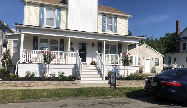 1 Block to Belmar North End Beaches