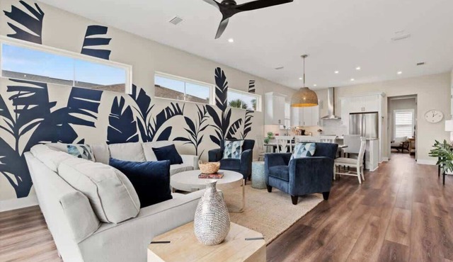 1 Block To Jax Beach: Trendy & Clean Beach Home