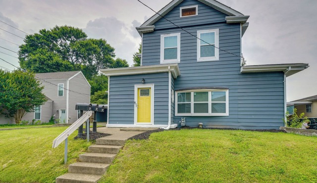 1 Block to Mellwood: Modern Apt by Shops & Dining!