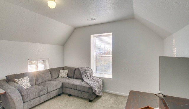 1 Block to Town! Convenient Logan Apartment