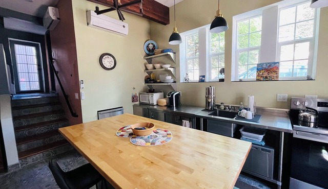 1 BR, 2 Bath, Brewery Gulch Getaway, Walking Distance to Downtown