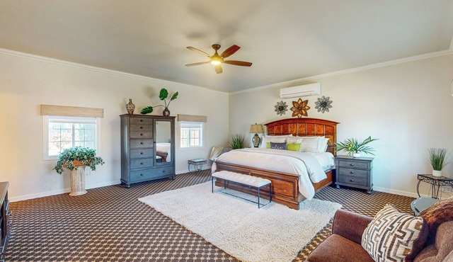 1 BR Couples Retreat at Historic Family Winery