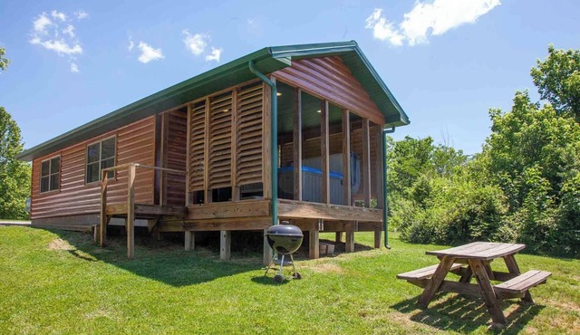 1 BR Hot Tub Cabin- Closest Cabins to Garden of the Gods-Shawnee National Forest