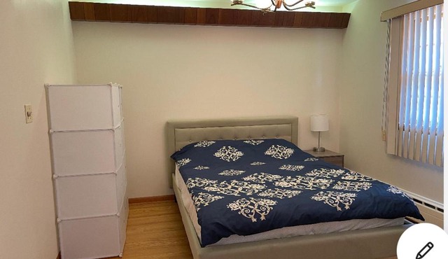 #1 Bright Private Room near New Brunswick, NJ downtown