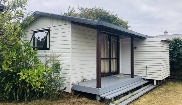 1 double and 1 sofa bed Garden Chalet