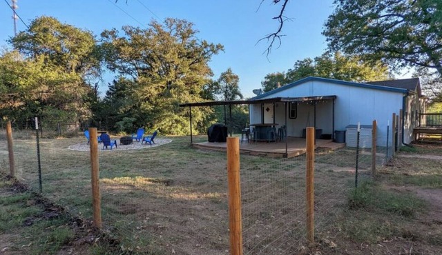 1 House + 1 Yurt on 5 Acres