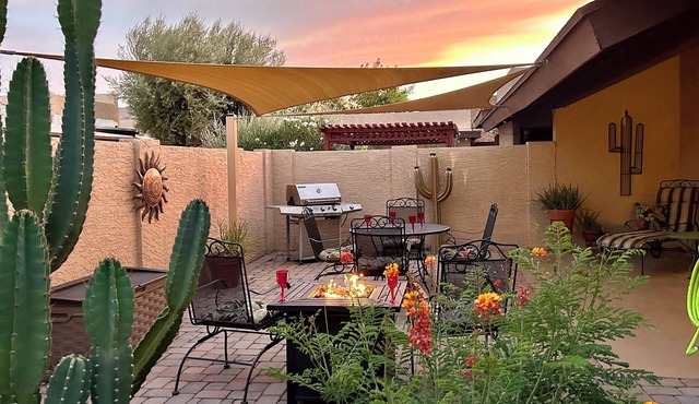 1 level with garage, near downtown Gilbert & Chandler