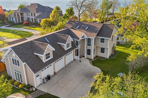 1 Mi to Beach Nature Paradise in Lake View!