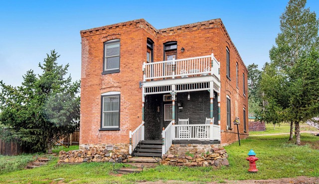 1 Mi to Casino! Historic Cripple Creek Home