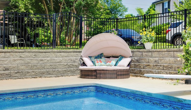1 Mi to Downtown Lynchburg: Cozy Apt w/Pool