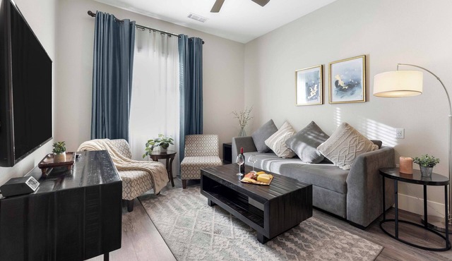 1 Mi to Dtwn: Cozy Retreat in Golden, CO!
