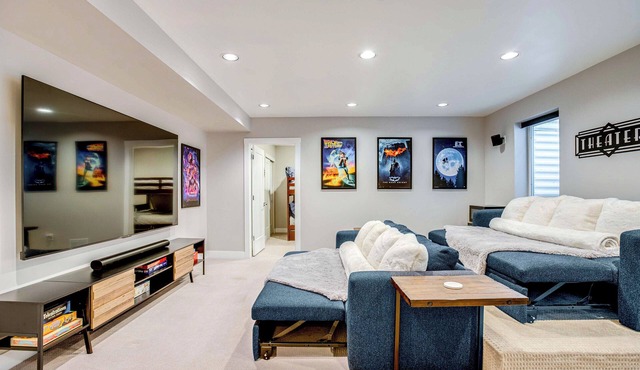 1 Mi to Dtwn Denver: Sleek Duplex w/Rooftop Deck!