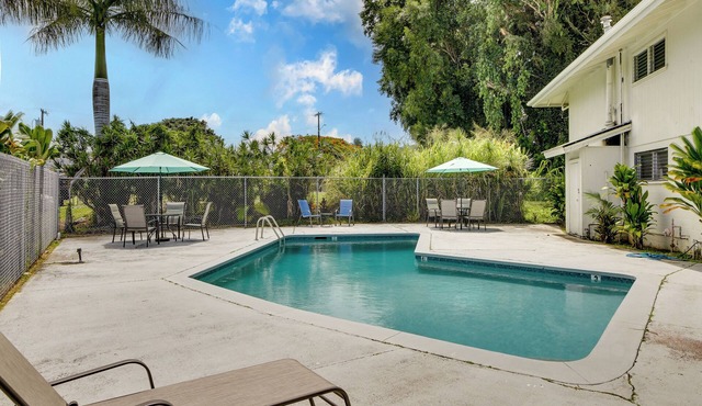 < 1 Mi to Dtwn Hilo: Comfy Condo w/Pool Access