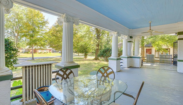 1 Mi to Dtwn Meridian: Historic Home w/Porch!
