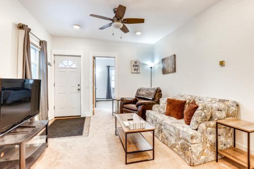 1 Mi to Dtwn Pet-Friendly Corning Retreat