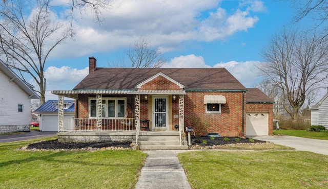 1 Mi to Dtwn Tiffin! Brick Bungalow w/Patio, Yard