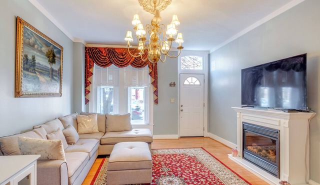 1 Mi to Dtwn: Townhome w/Patio in Baltimore!