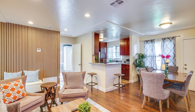 1 Mi to Gaylord Resort & Bayfront: Updated Duplex