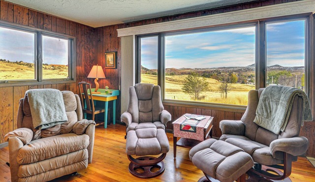 1 Mi to Hot Springs State Park: Rustic Wyoming Gem