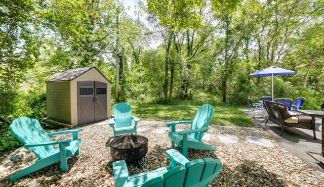 1 Mi to Indiana Dunes Natl Park Home with Patio!