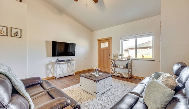 1 Mi to Main St & Riverwalk: Home in Canon City